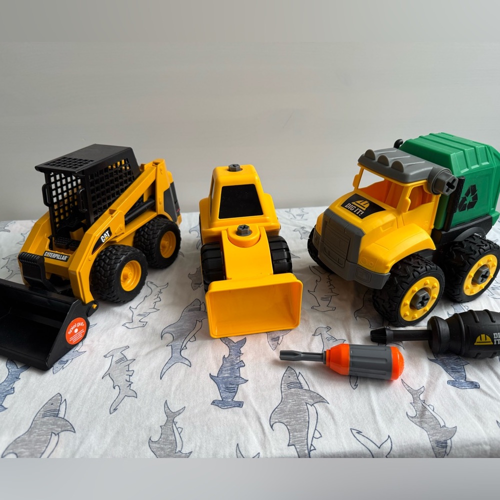 Construction Vehicles - Toy Set